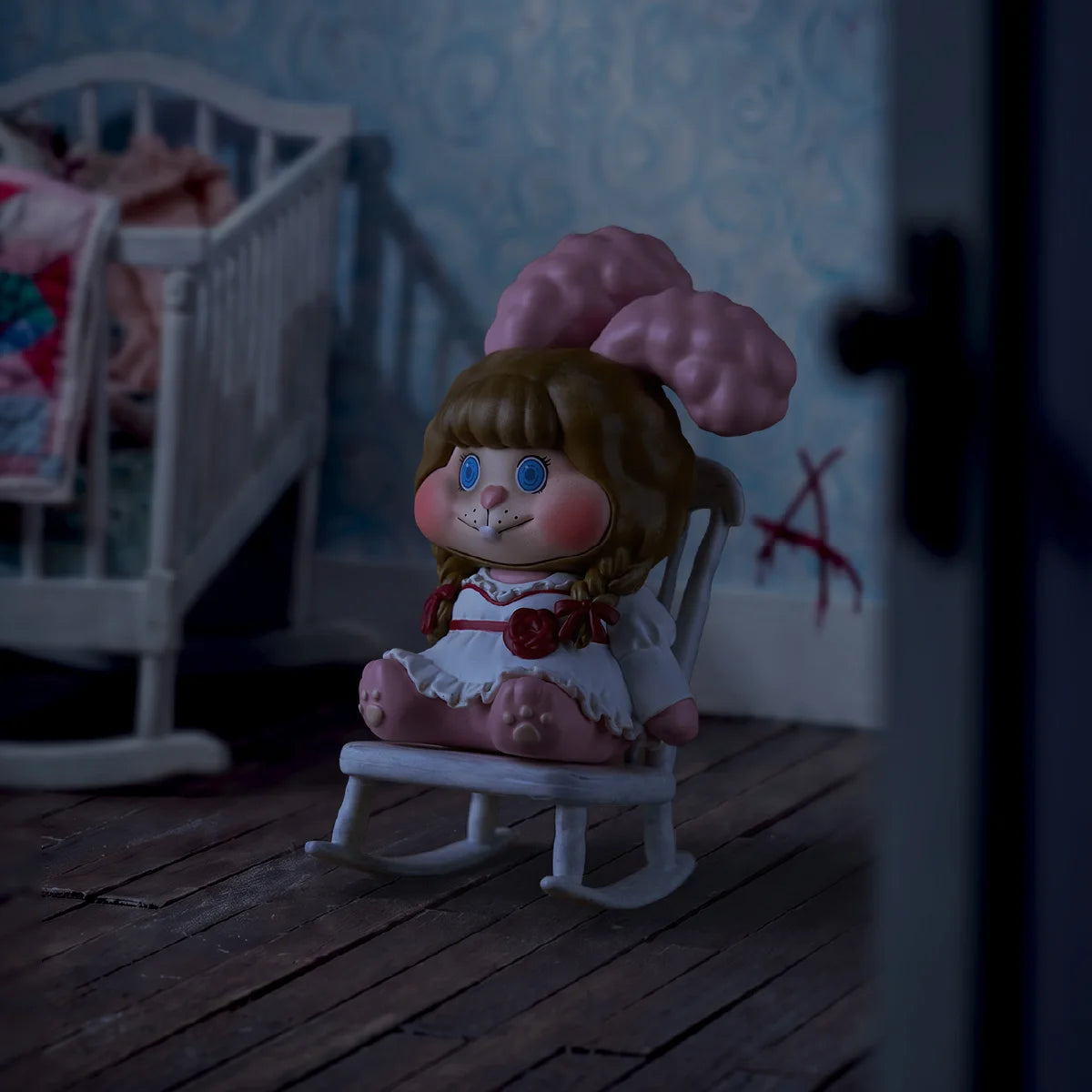 LITTLE BUNS The Conjuring Universe — série de boîtes surprises
