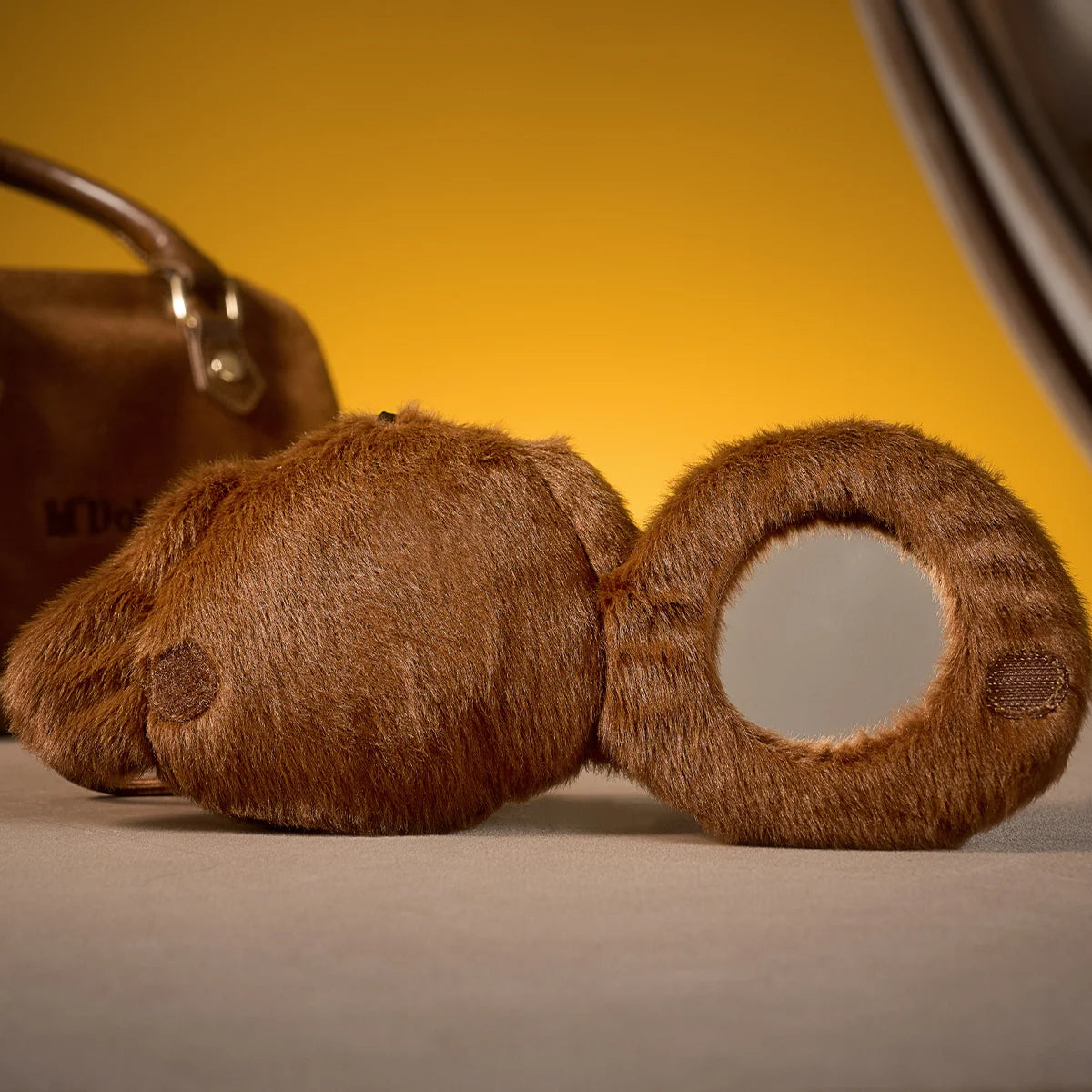 Charm de espejo de peluche conejito de chocolate Little Buns