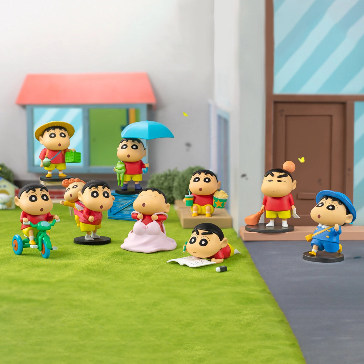 Full set of Crayon Shin-chan Daily Life Series 3 figures posed around a house diorama