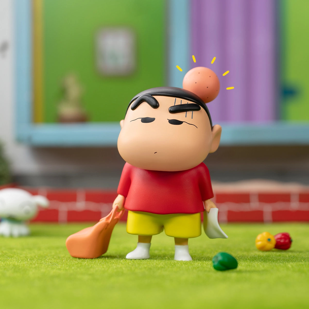 Got a Lump Shin-chan with a swollen head bump holding an orange pouch, Daily Life Series 3