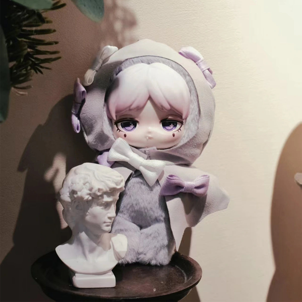 Indigo Duchess plush keychain with blue rose hat and heterochromia eyes, Lilith Forbidden Covenant by 52TOYS