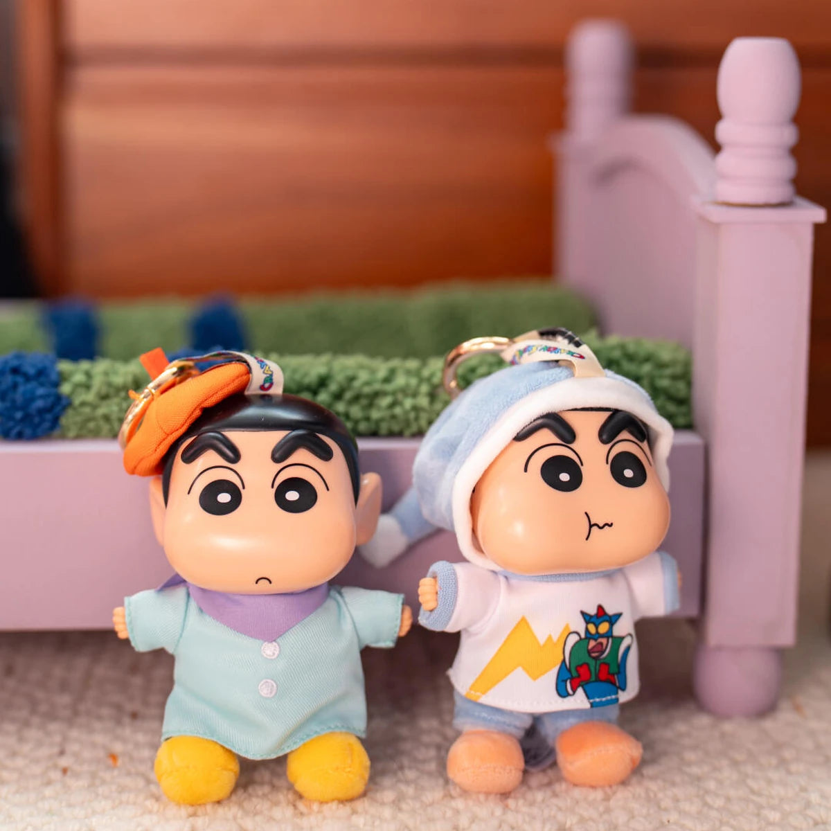 CRAYON SHINCHAN WARDROBE SERIES LLAVERO DE PELUCHE