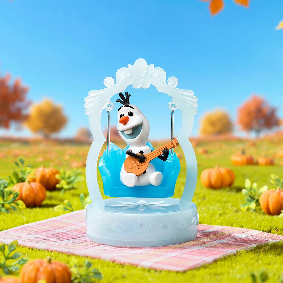 Olaf người tuyết strumming một lute trên một swing băng xanh, Frozen Enchanted Swing Collection
