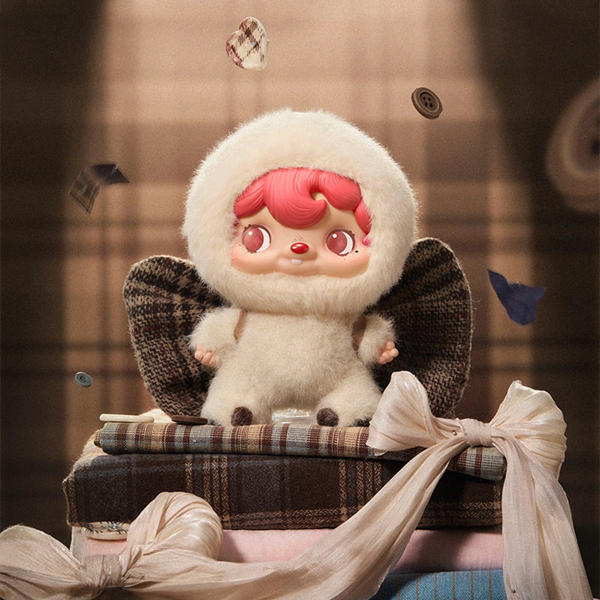 Jeujeu, POUKAPOUKA in a grey hooded suit with white cape and pearls, Mood Bubbles plush