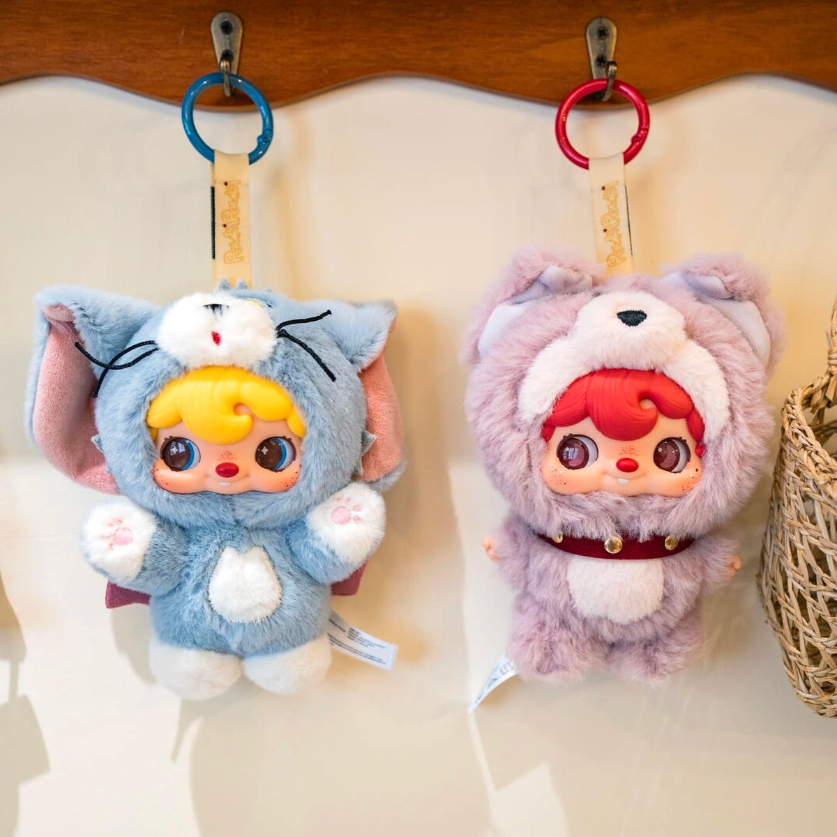 POUKAPOUKA gray Tom and lavender Tom costume plush keychains hanging side by side